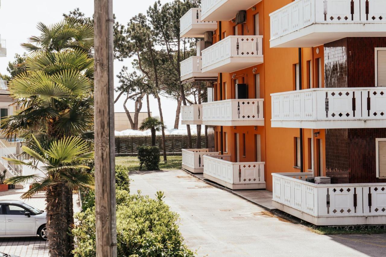 Ferienwohnung Casa Zanelli Lignano Sabbiadoro Exterior foto