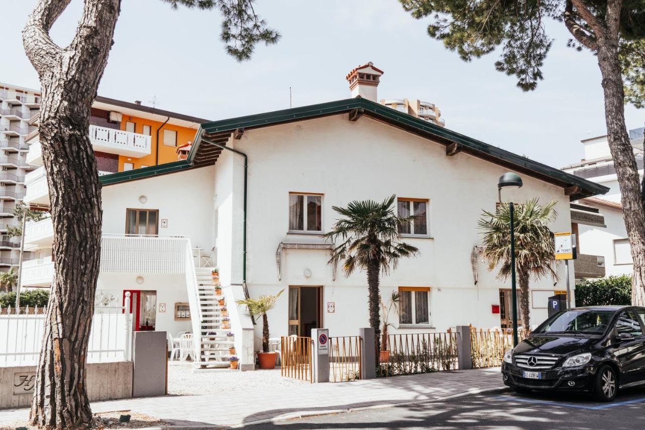 Ferienwohnung Casa Zanelli Lignano Sabbiadoro Exterior foto
