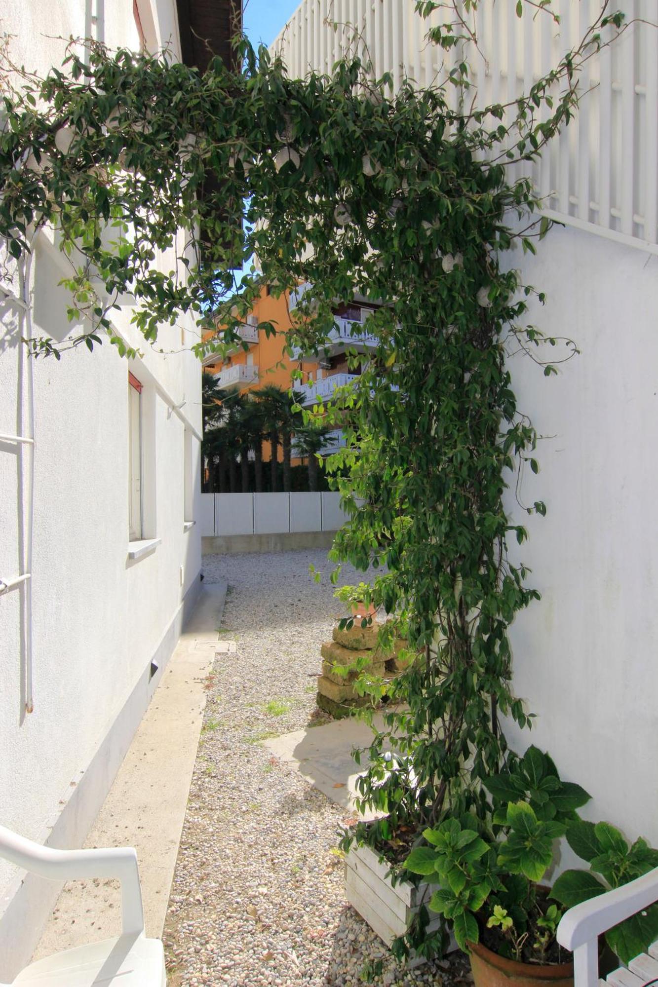 Ferienwohnung Casa Zanelli Lignano Sabbiadoro Exterior foto